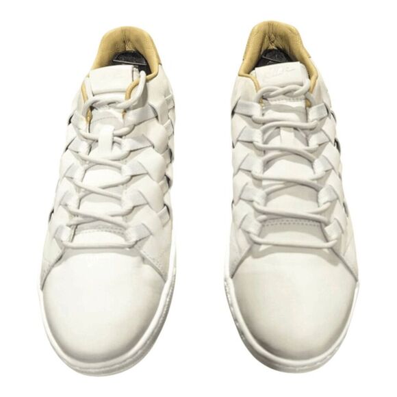 NIKE Tennis Classic Ultra Premium QS Size 11